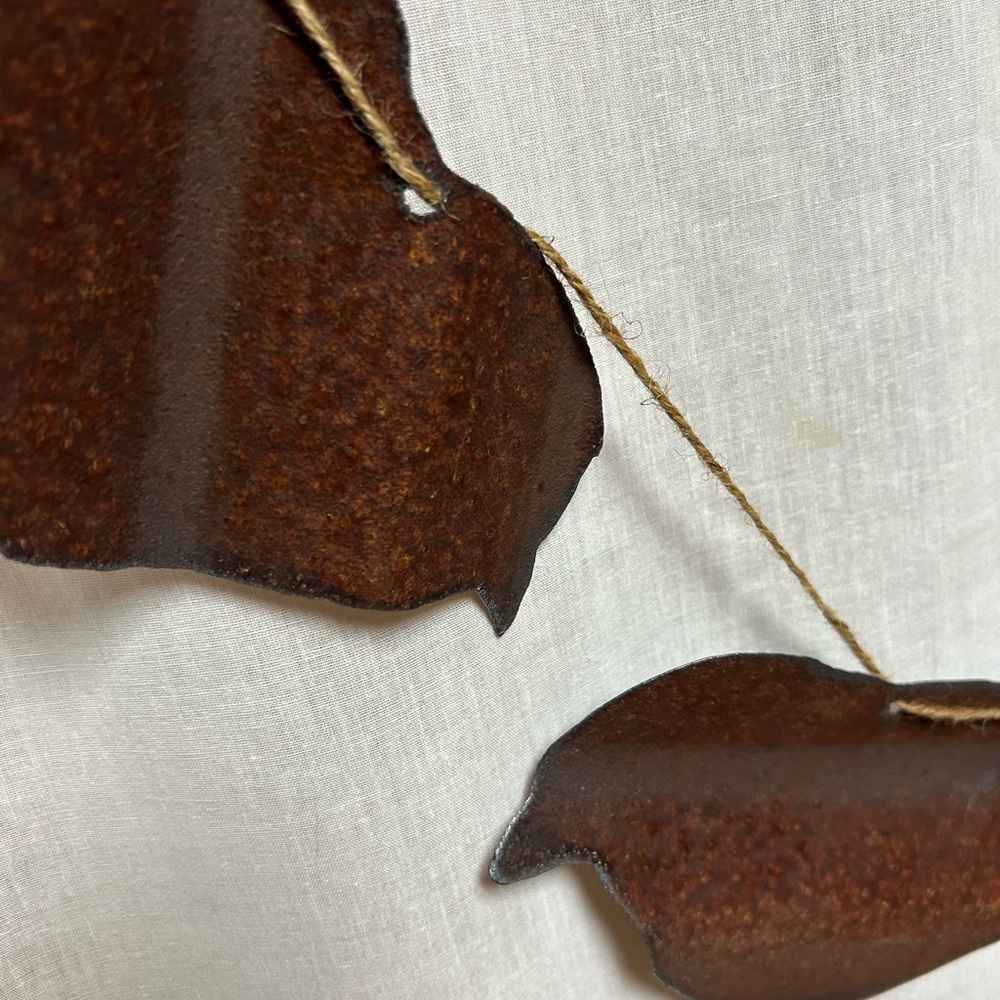 Rustic tin bird garland indoors or outdoors wall decoration shinny one side - Picture 6 of 14